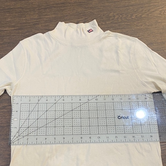 Ralph. Lauren Cream Turtleneck Top - Picture 5 of 14